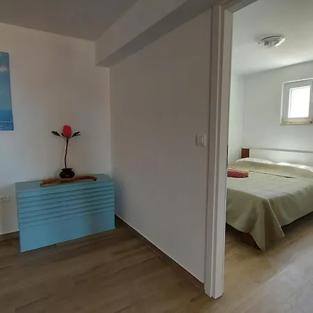 Дом отдыха Seaside Holiday House Prizba, Korcula - 21583 *